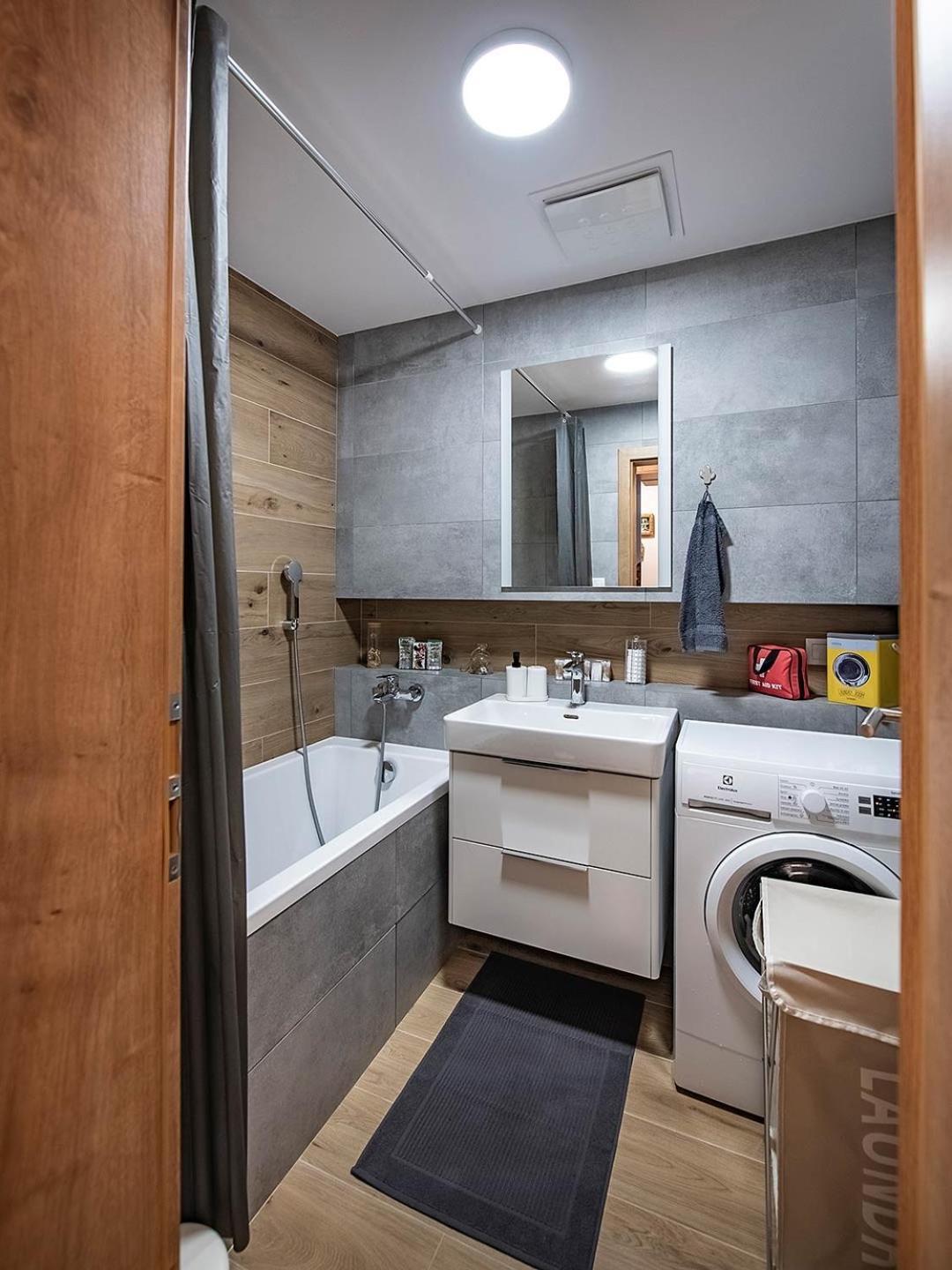 Apartments Centrum Hviezdoslav โปปรัด ภายนอก รูปภาพ